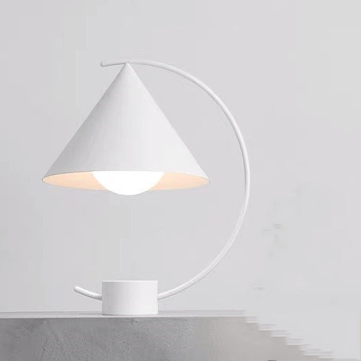 Fashion Personality Hotel Desk Lamp Eye Protection