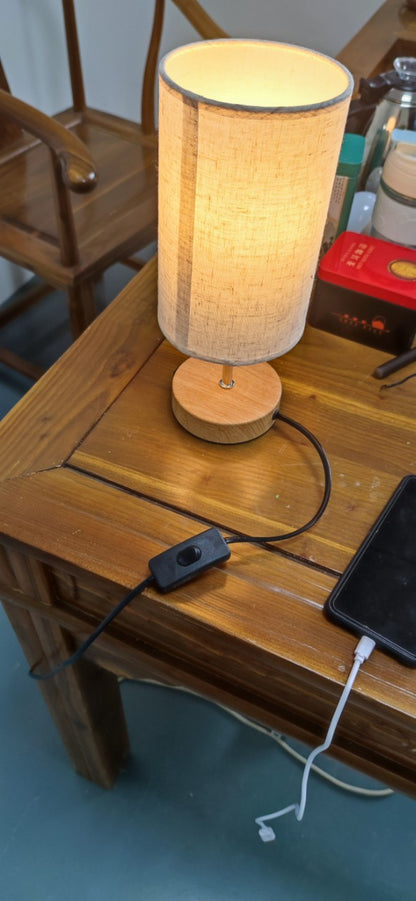 Three Level Dimming High Voltage Desk Lamp