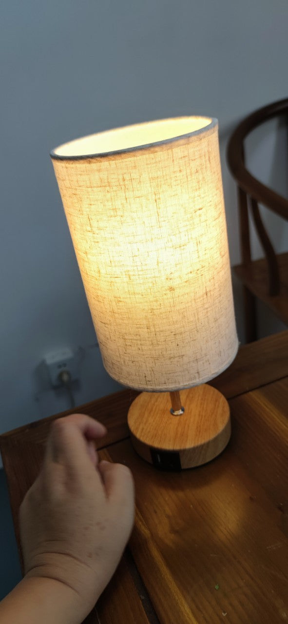 Three Level Dimming High Voltage Desk Lamp