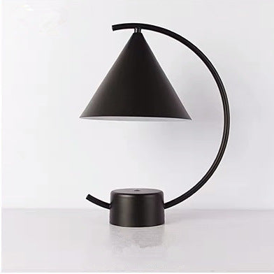 Fashion Personality Hotel Desk Lamp Eye Protection